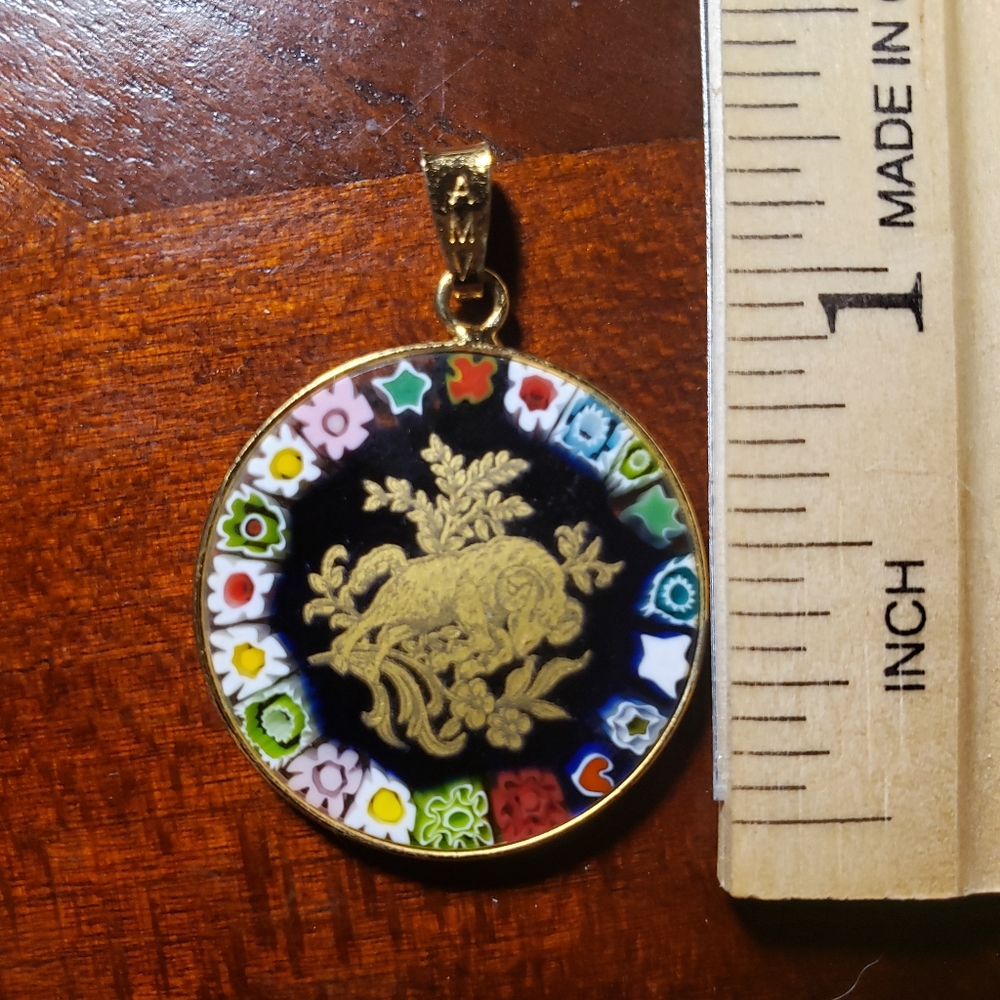 Beautiful hand blown Aries Zodiac Charm trimmed in Gold. - Picture 3 of 4